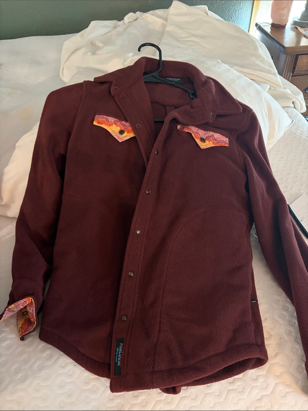 Men's Burgundy Fleece Jacket with Contrast Pocket Accents